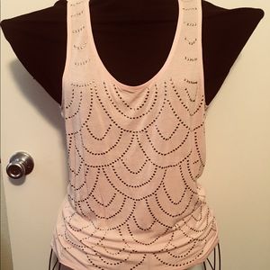Stackable stylish tank top